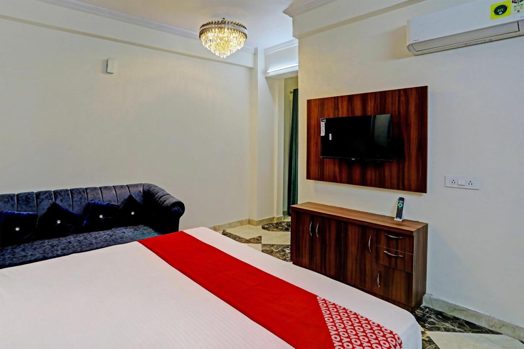 Hotel O Al Diwan Banquet And Suites カーンプル エクステリア 写真